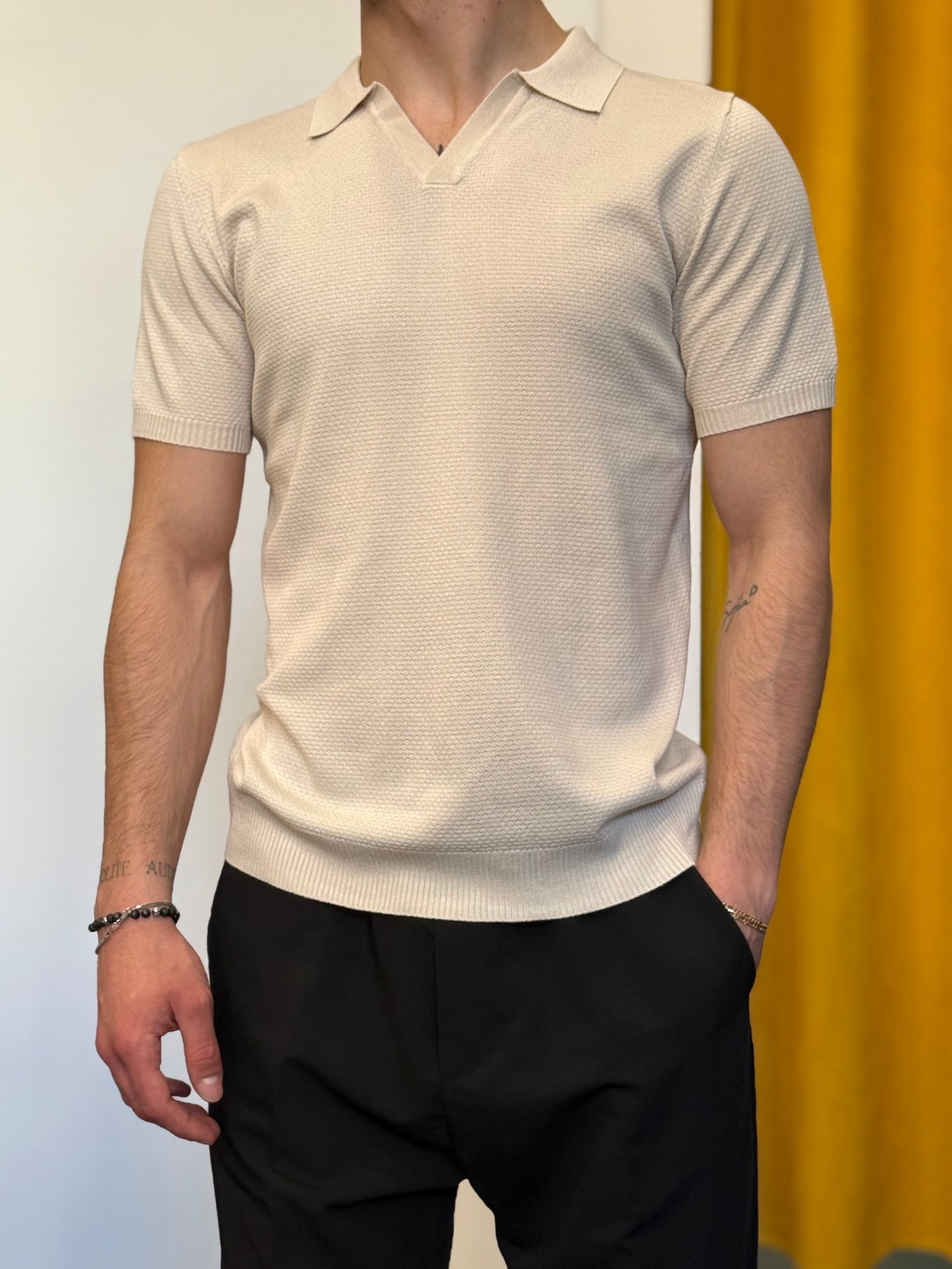 POLO Slim Fit Colletto Senza Bottoni BEIGE