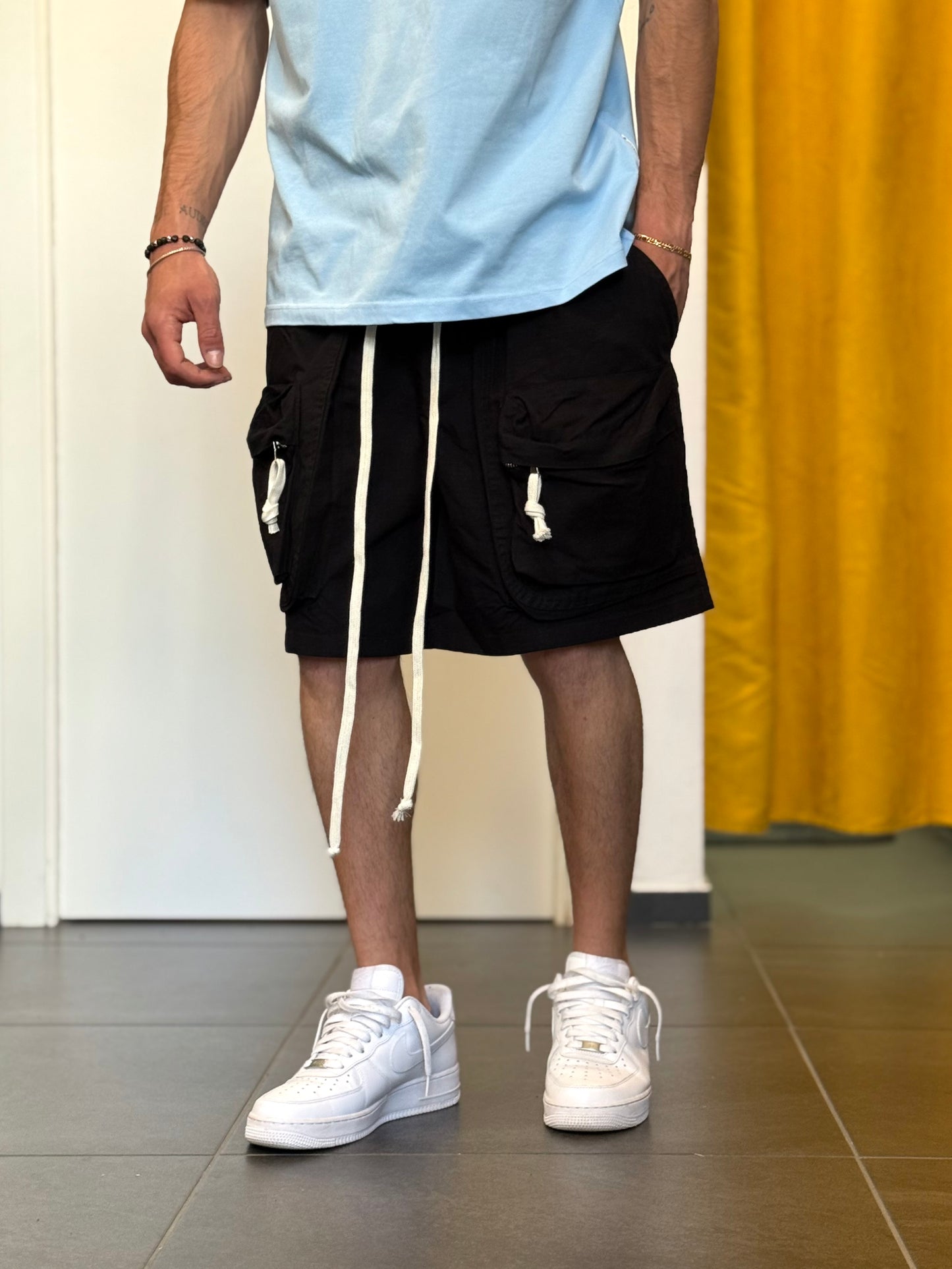 BERMUDA Front CARGO Nero