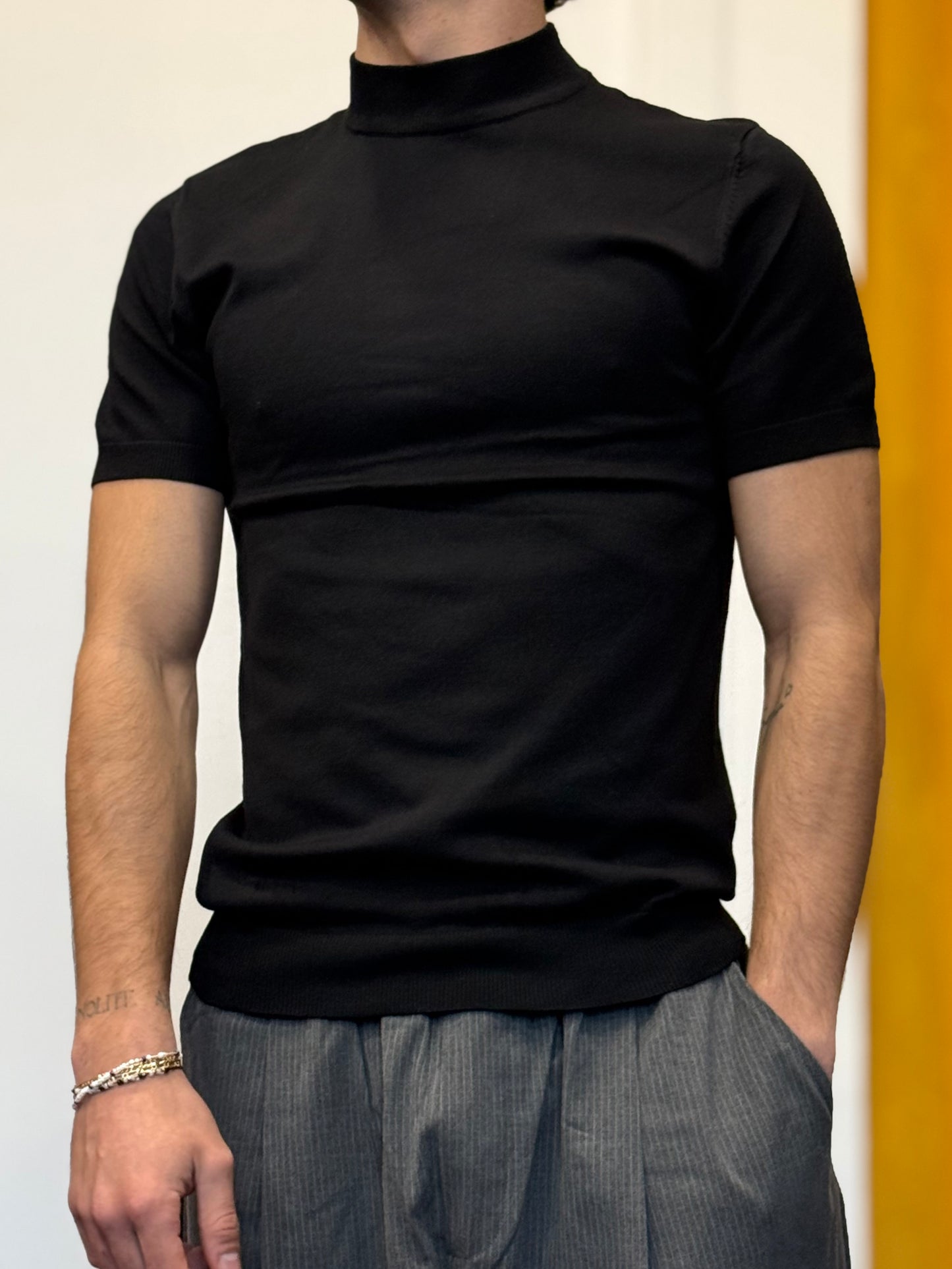 T-SHIRT In Maglia NERO