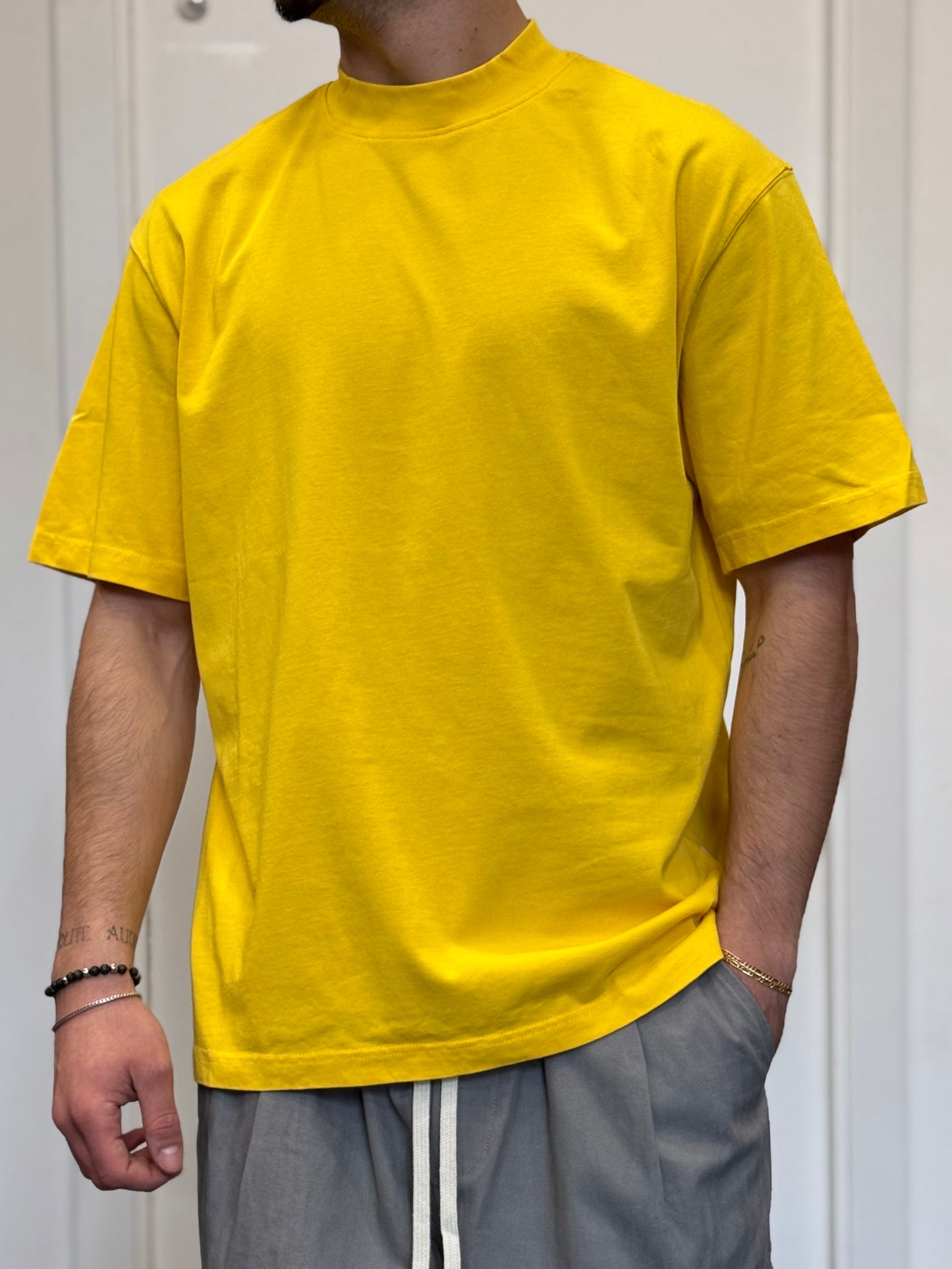 T-SHIRT PREMIUM Giallo
