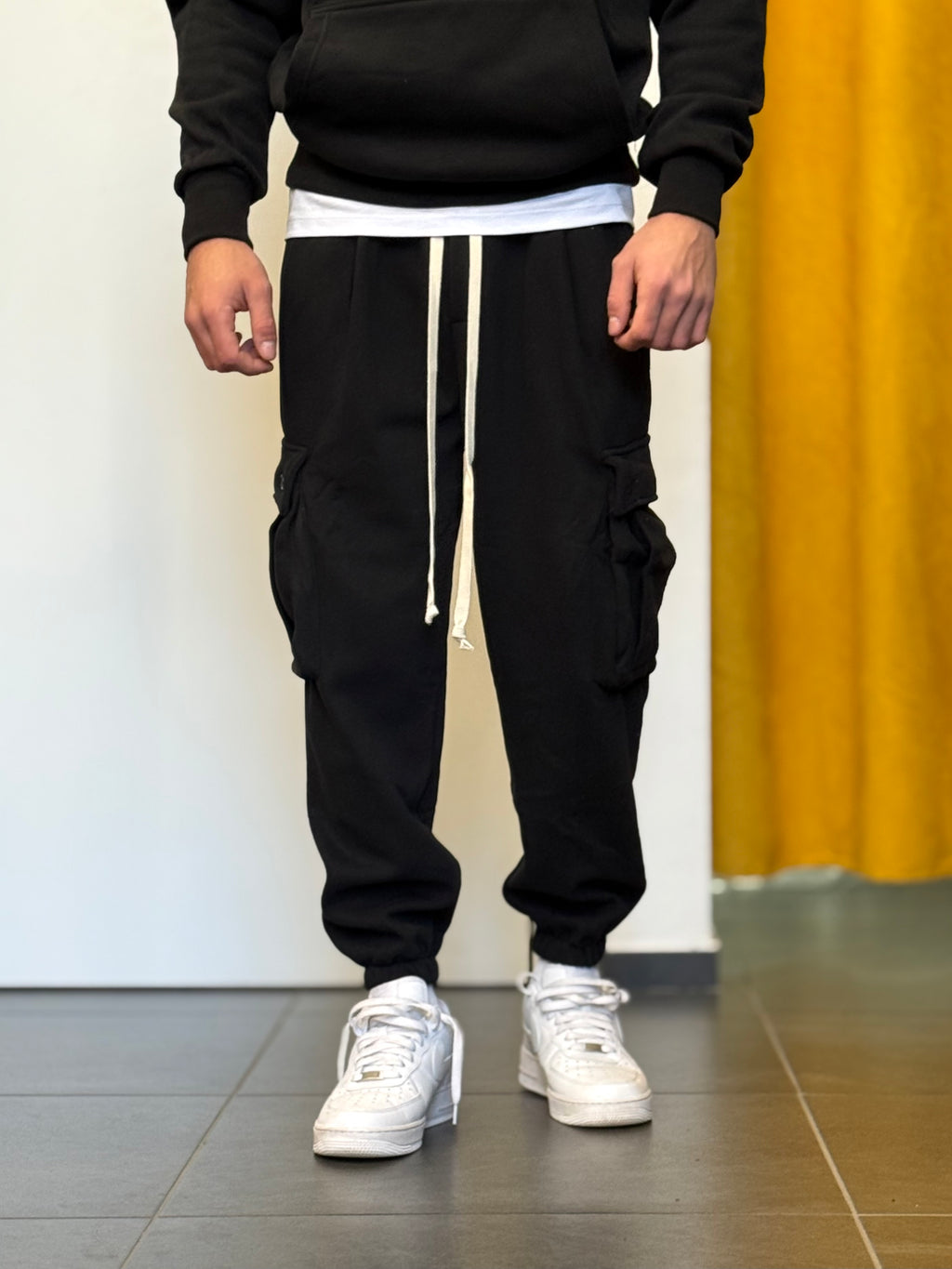 TUTA Cotone Felpato NERO