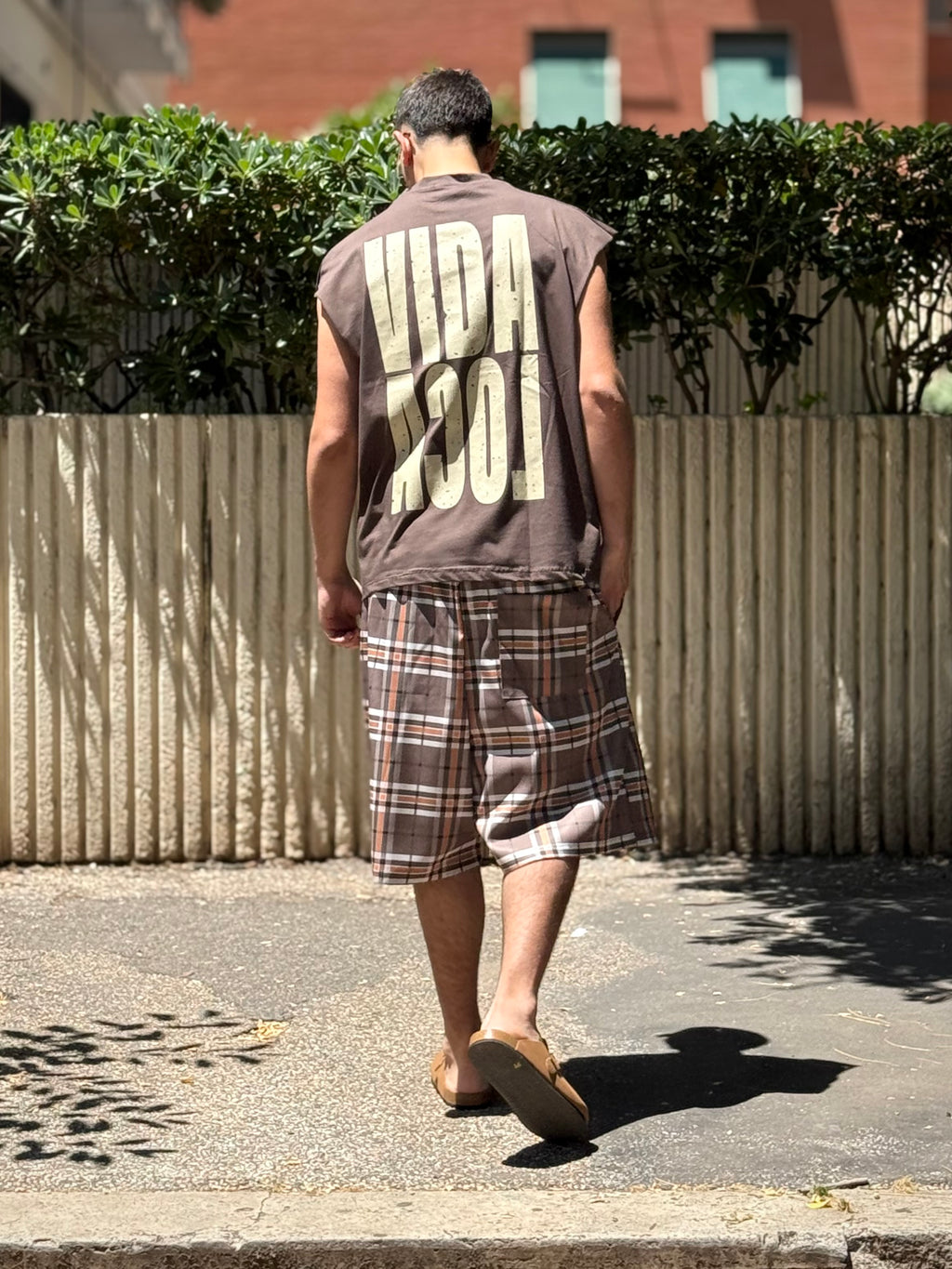 T-SHIRT Vida Loca MARRONE