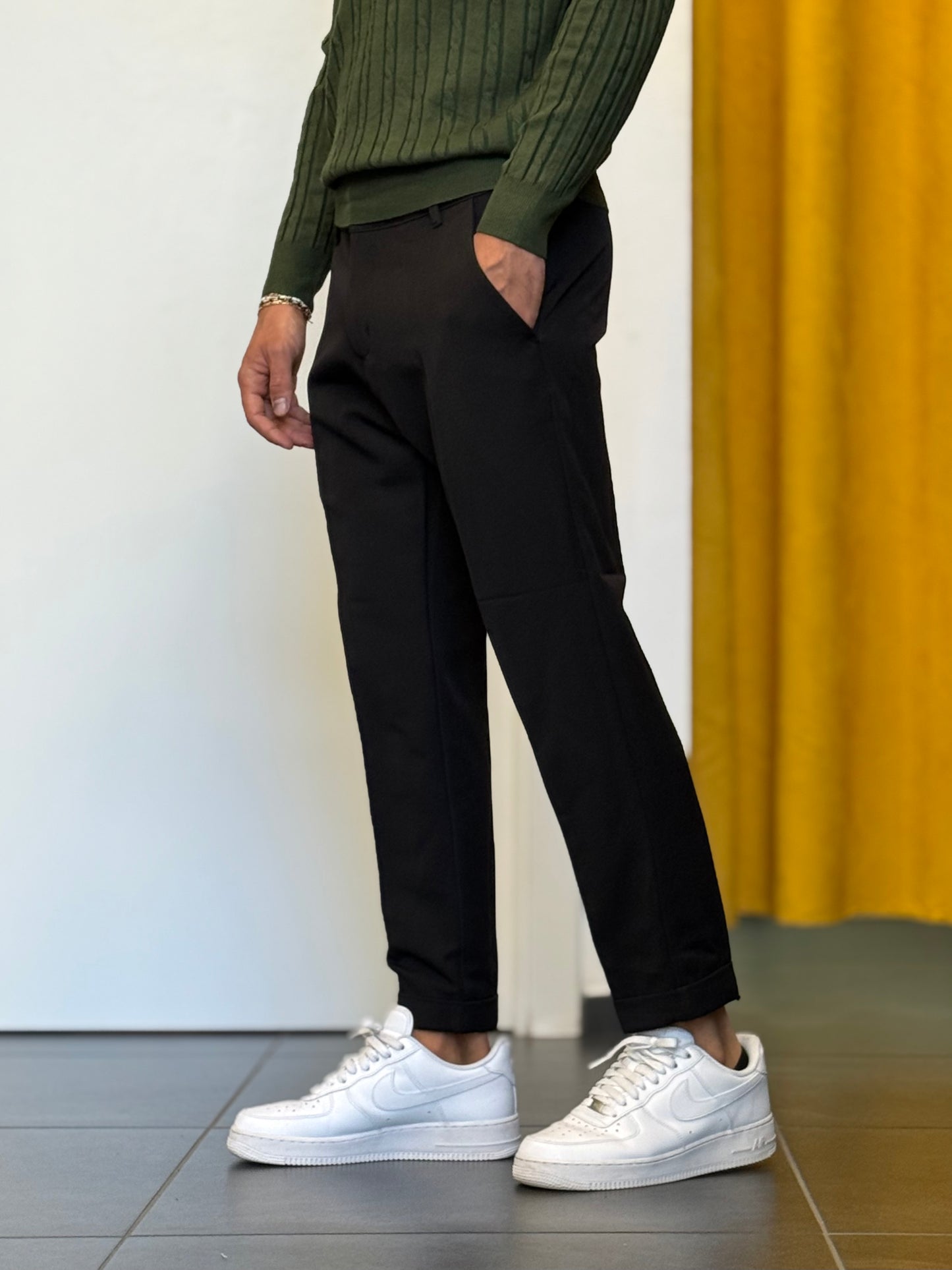 PANTALONE Elegante Slim Fit NERO