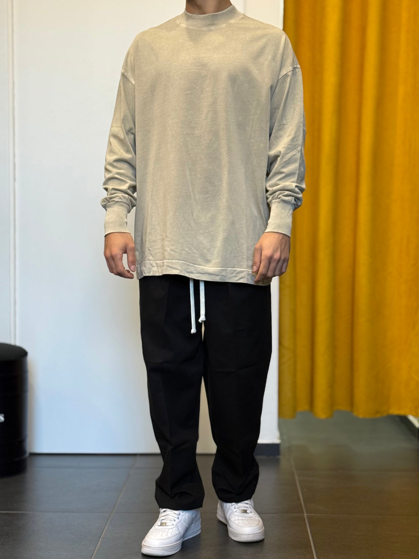 T-SHIRT PREMIUM Maniche Lunghe Slavato BEIGE