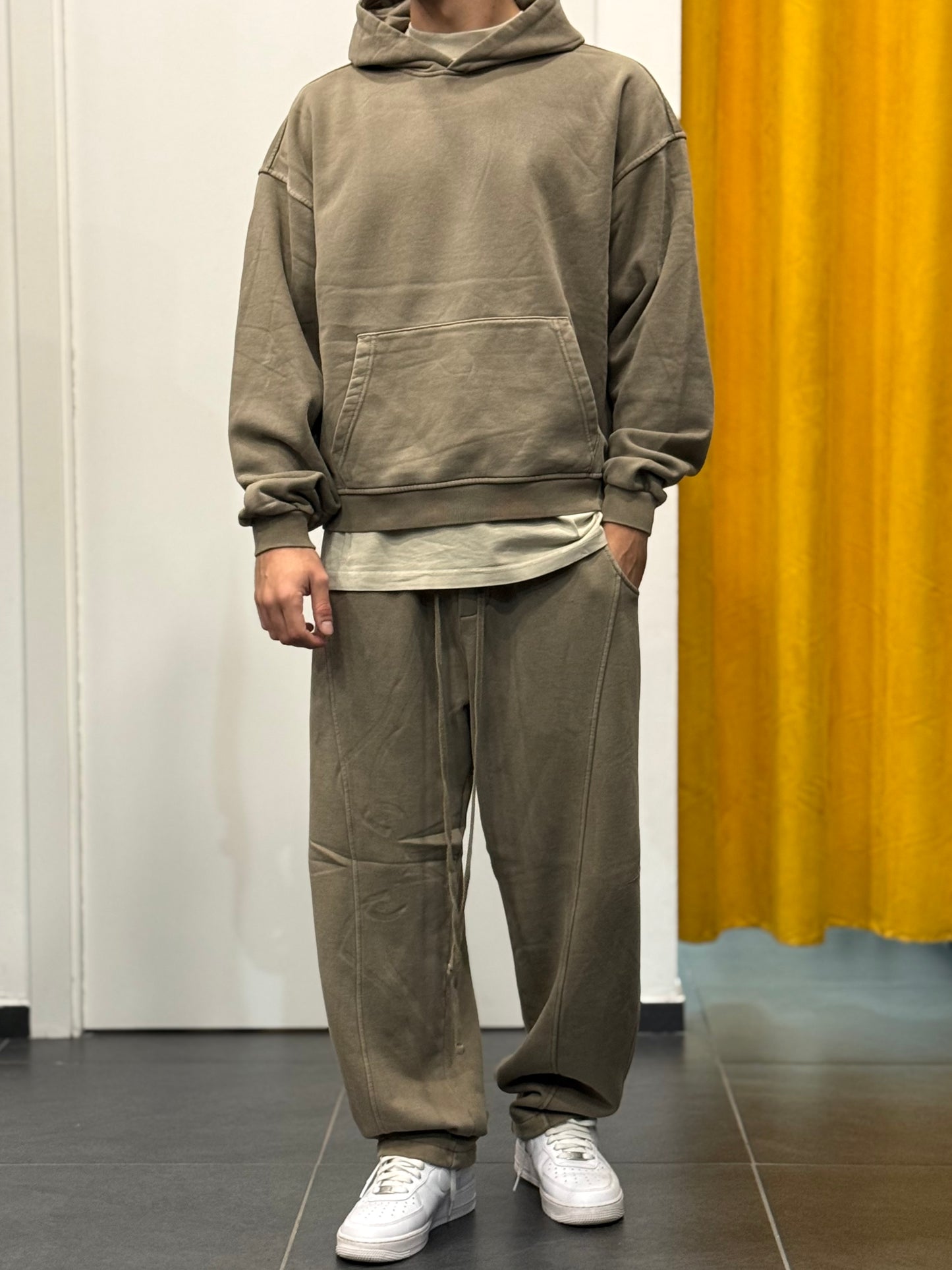 TUTA Felpa Cappuccio STONE WASHED FANGO