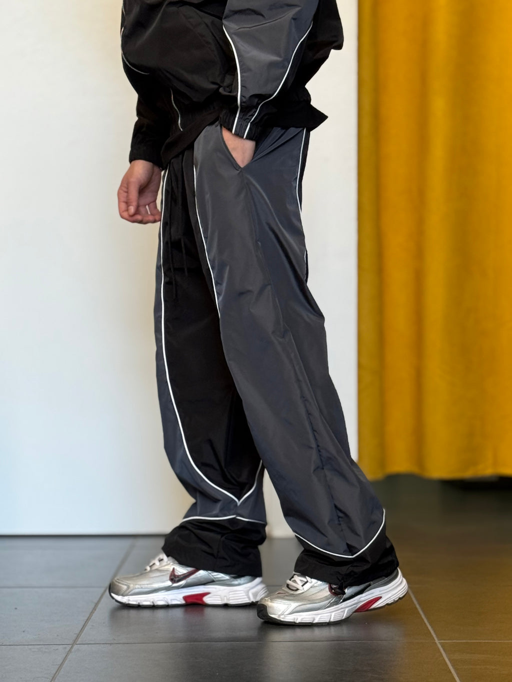 TUTA PRIMAVERA Tessuto Tecnico NERO/GRIGIO