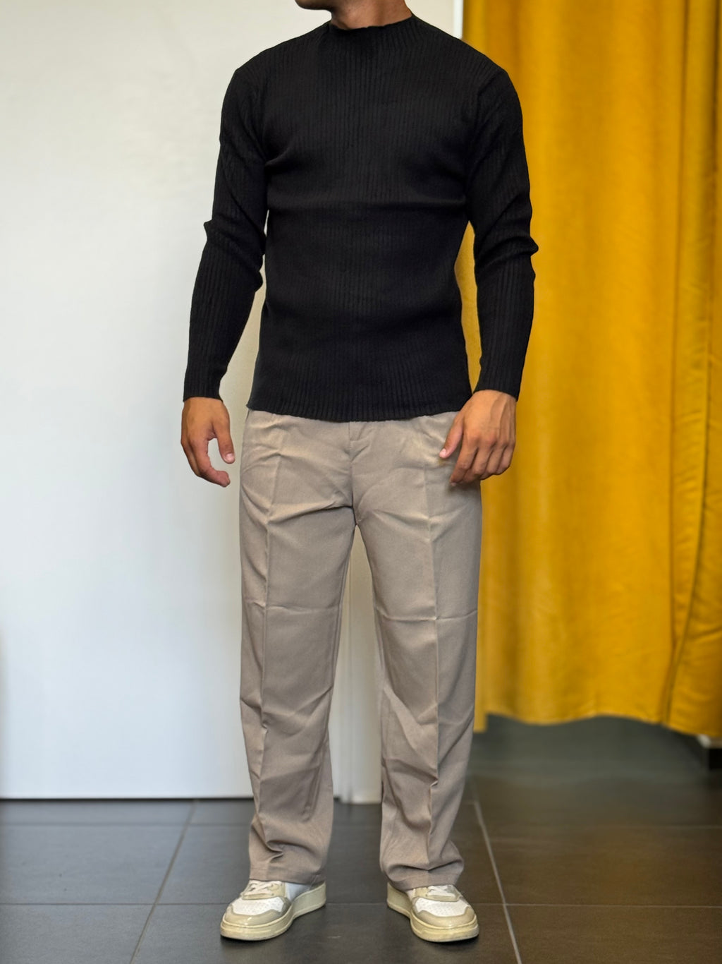 MAGLIONCINO Slim Fit NERO