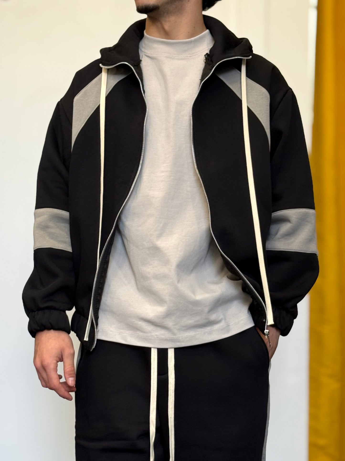 TUTA Cotone Felpato NERO/GRIGIO