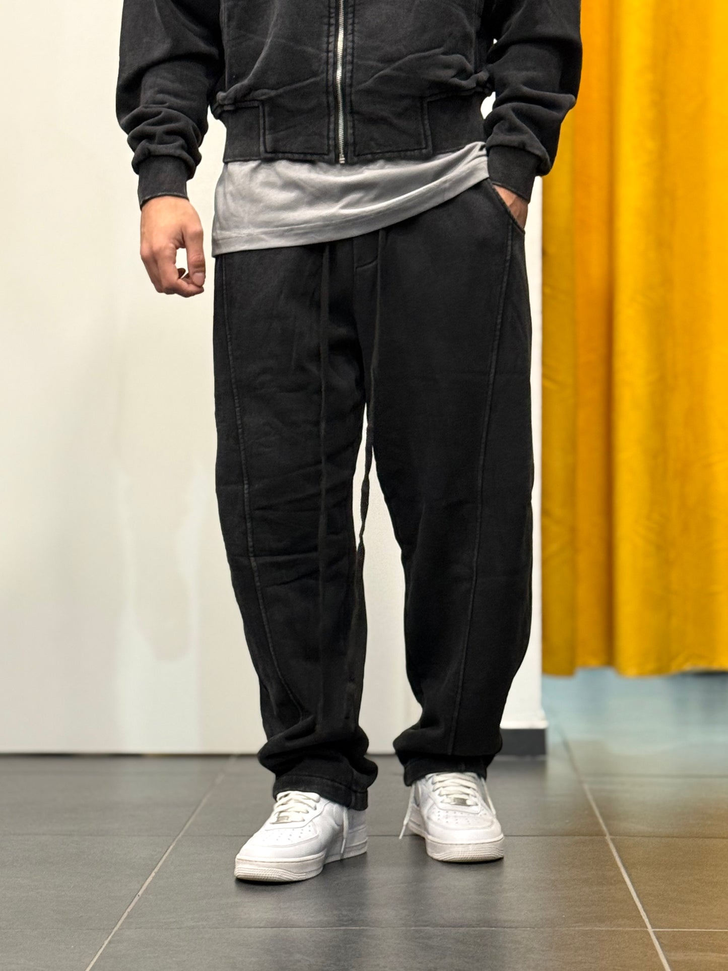 TUTA Full Zip STONE WASHED NERO