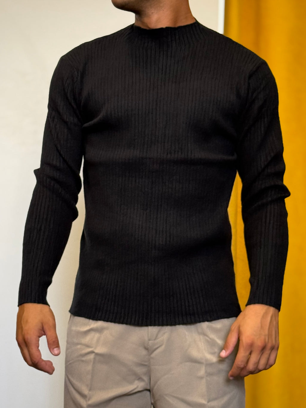 MAGLIONCINO Slim Fit NERO