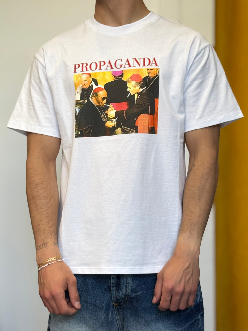 T-SHIRT Propaganda BIANCO