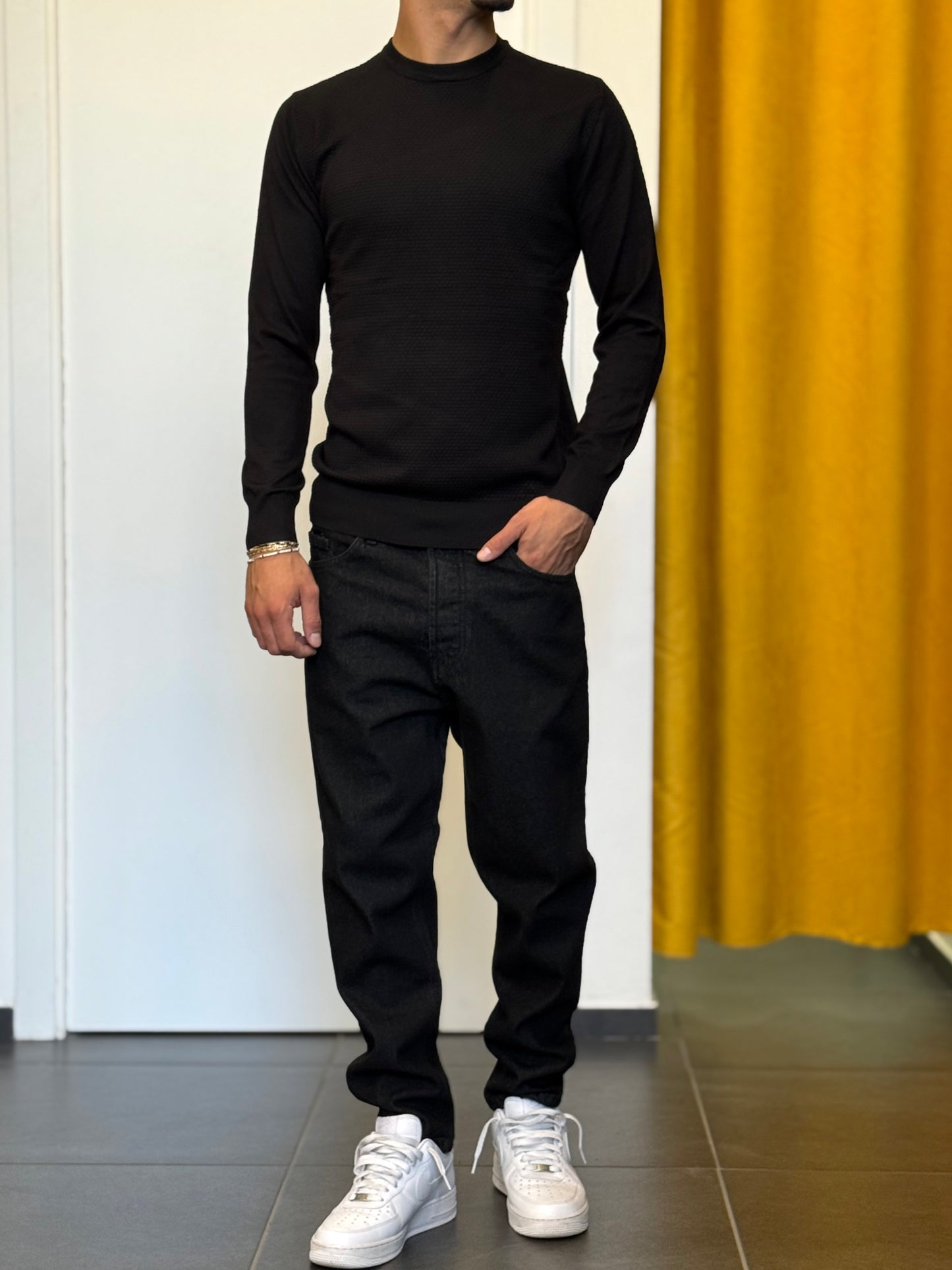 MAGLIONE In Filo NERO