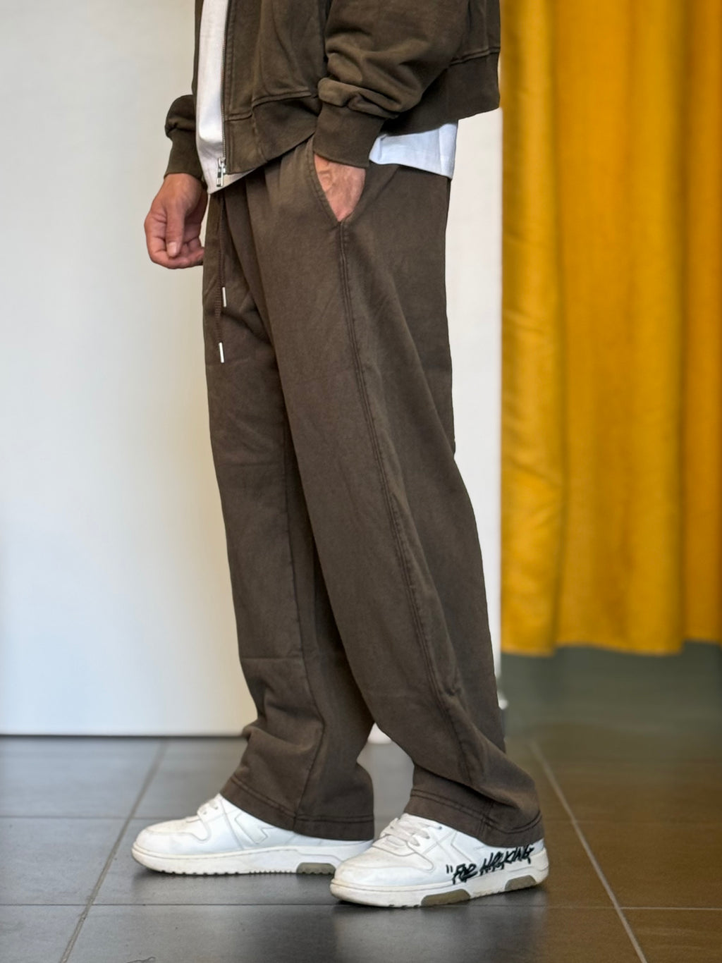 TUTA COMPLETA Stone Washed MARRONE