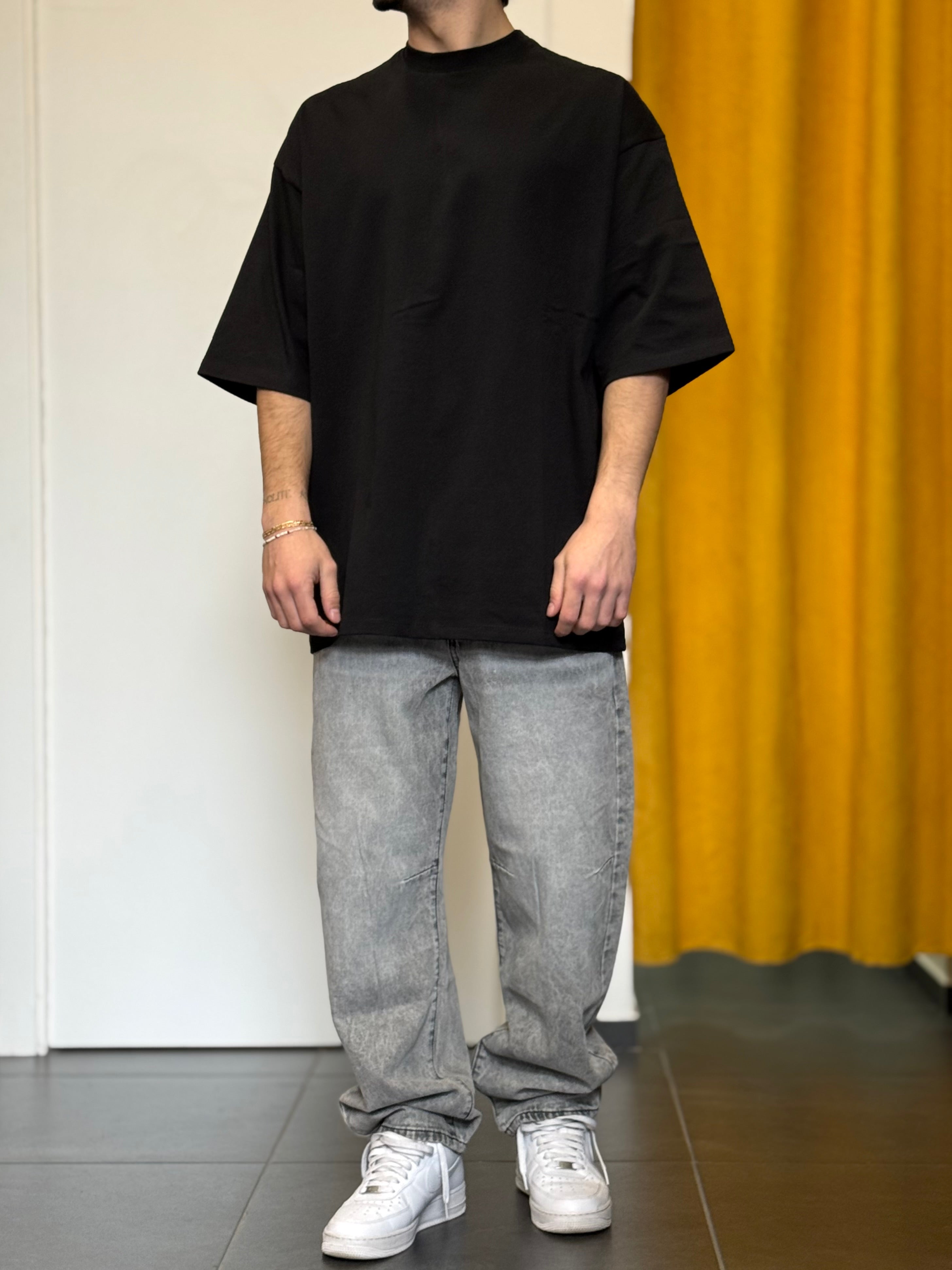 T-SHIRT Oversize NERO