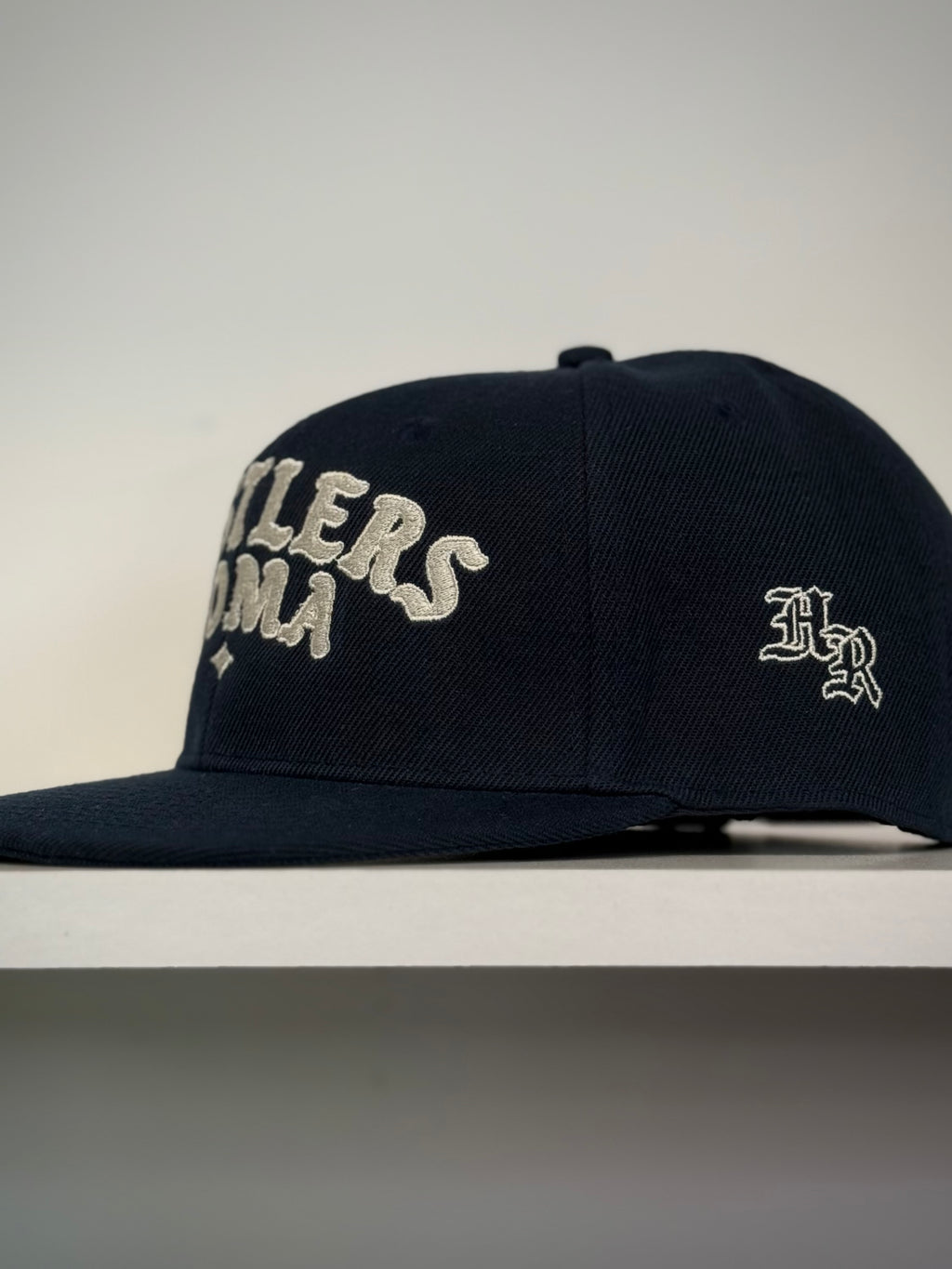 CAPPELLO Ricamo HUSTLERS BLU