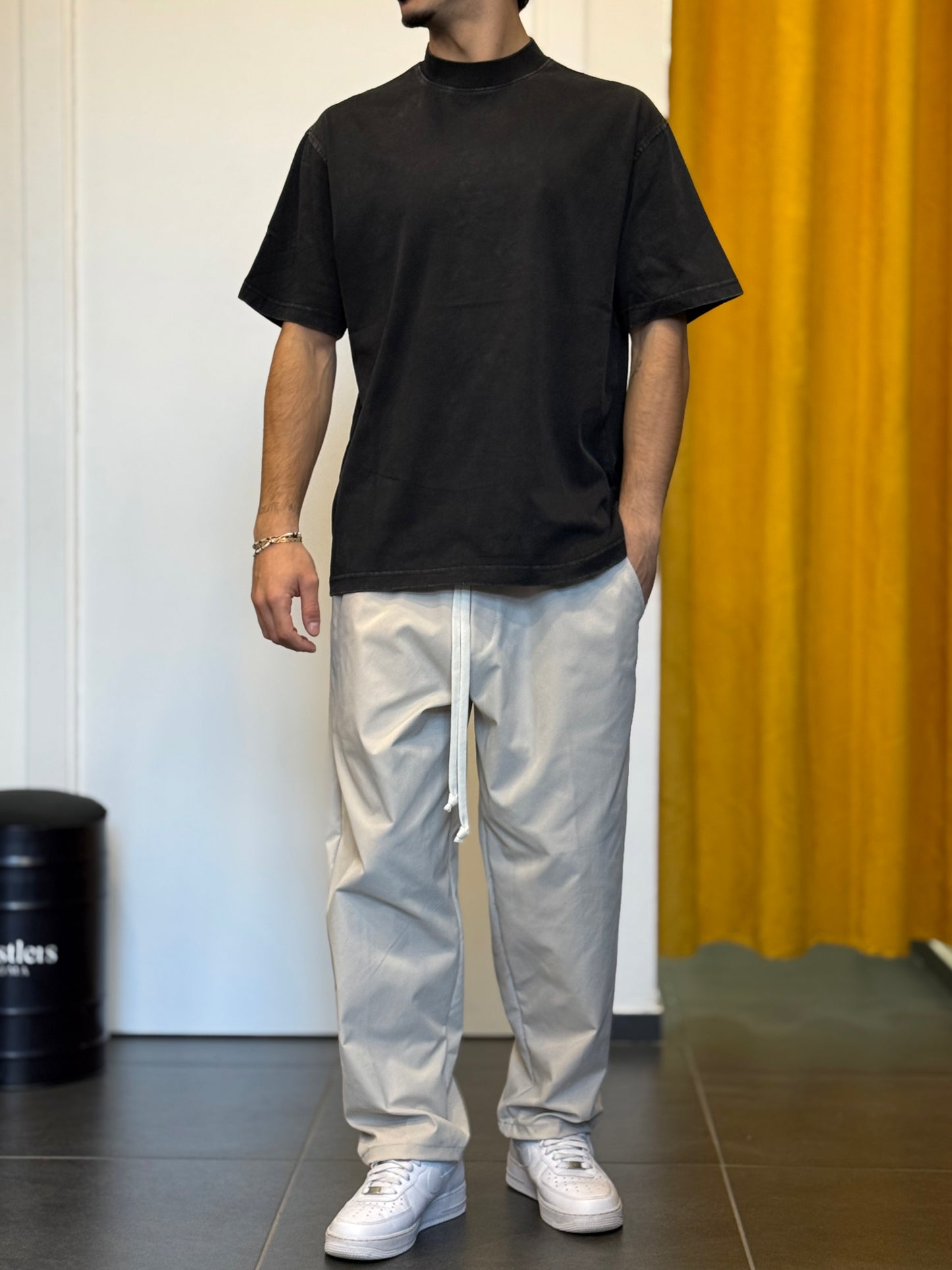 T-SHIRT PREMIUM Slavato NERO