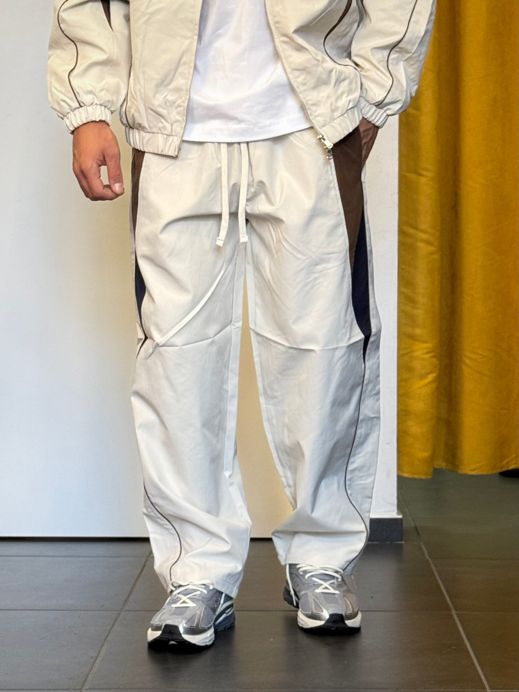 TUTA Tech BEIGE CHIARO