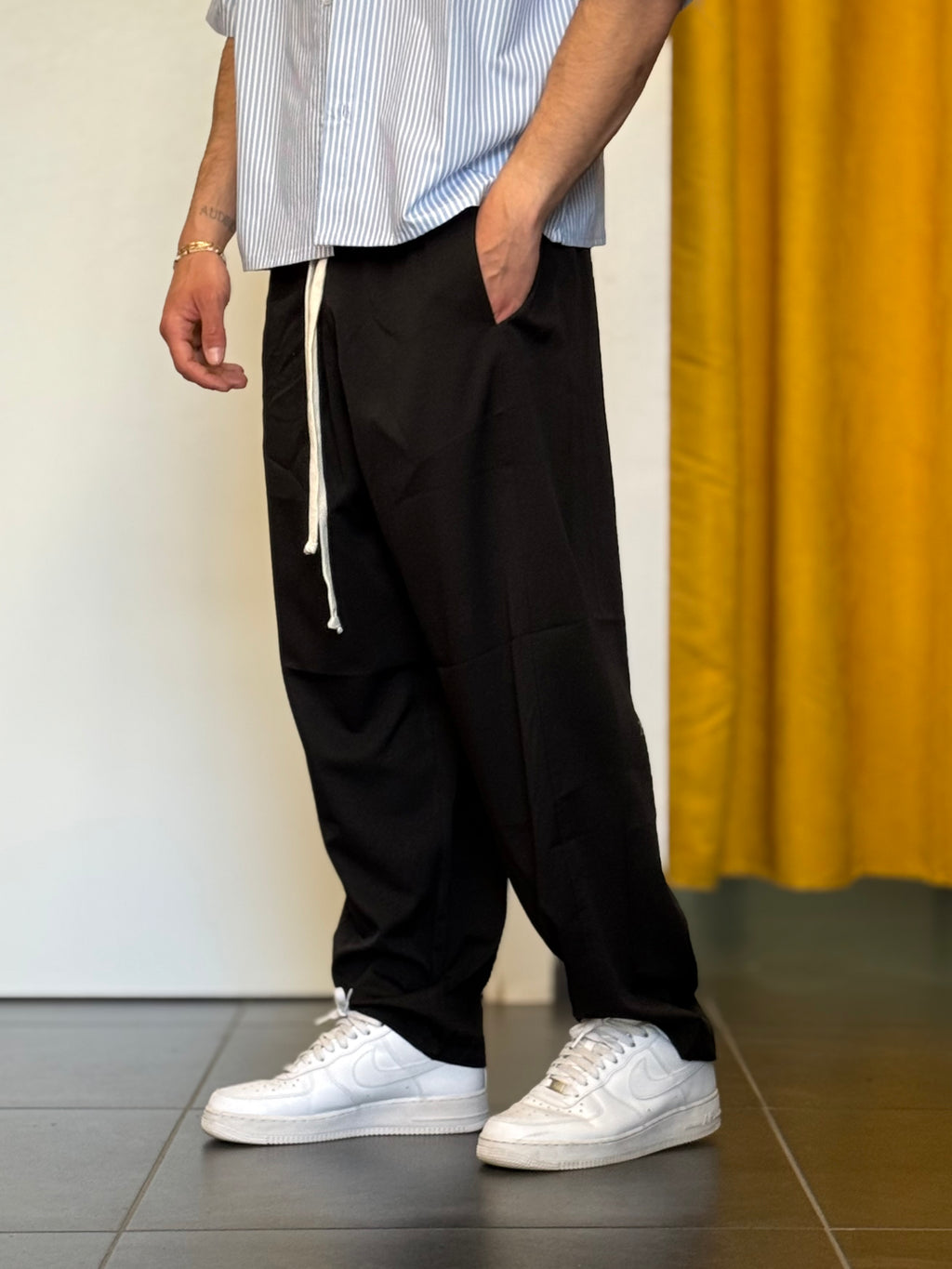 PANTALACCIO Over NERO